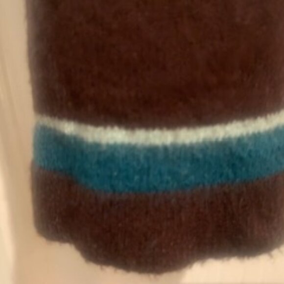 Fall Neutral V-Neck Striped Sweater - Picture 4 of 5